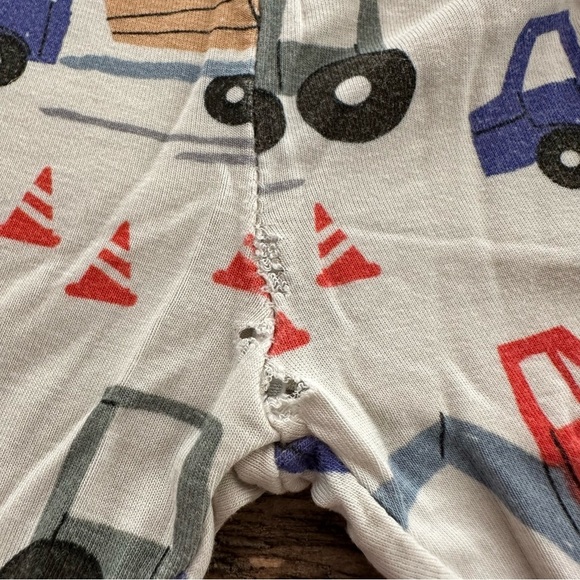 Play condition Little Sleepies boys 4T Construction Print Pajama Set Long Sleeve - Picture 4 of 7